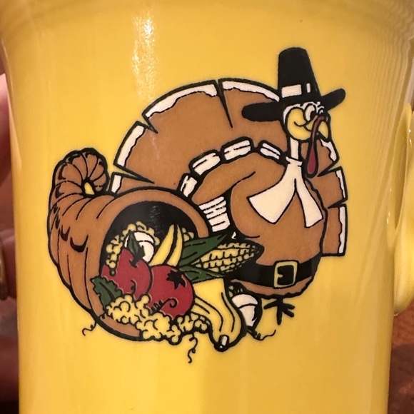 Fiesta Yellow Mug with Thanksgiving Design - Picture 6 of 6